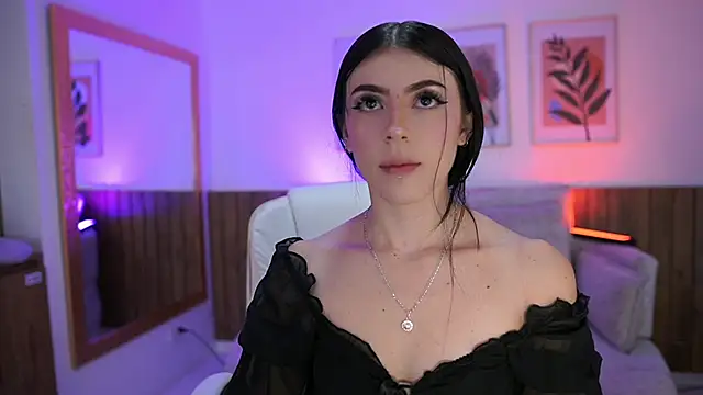 Snapshot of JadeSummerr chatting on 06/19/26, 11:38 JadeSummerr online show from 06/19/26, 11:38