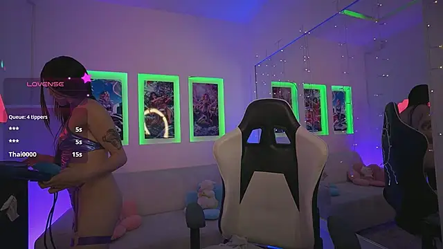 JadeSummerr online show from 05/04/26, 07:17