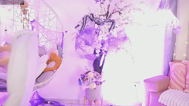 JadeSummerr online show from 10/10/25, 11:55