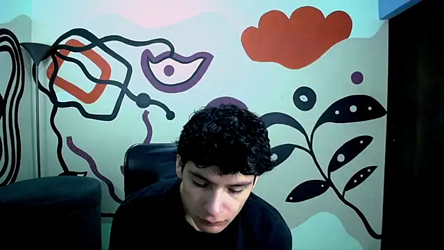 Snapshot of Luca_vega chatting on 09/26/25, 01:18 Luca vega online show from 09/26/25, 01:18