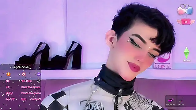 Snapshot of Baby_FenixTS chatting on 11/05/25, 07:44 Baby FenixTS online show from 11/05/25, 07:44