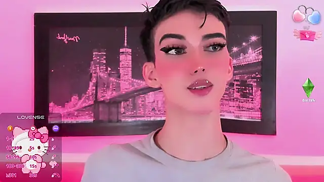 Snapshot of Baby_FenixTS chatting on 10/10/25, 05:52 Baby FenixTS online show from 10/10/25, 05:52