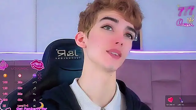 Baby FenixTS online show from 03/01/26, 11:38