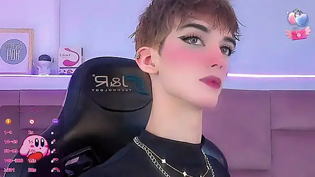 Baby FenixTS online show from 02/13/26, 12:21