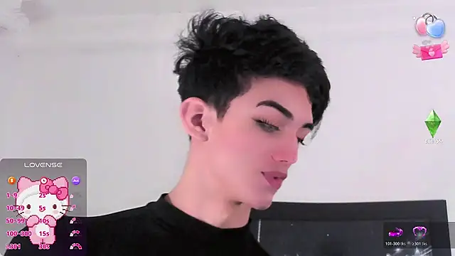 Snapshot of Baby_FenixTS chatting on 10/20/25, 11:22 Baby FenixTS online show from 10/20/25, 11:22