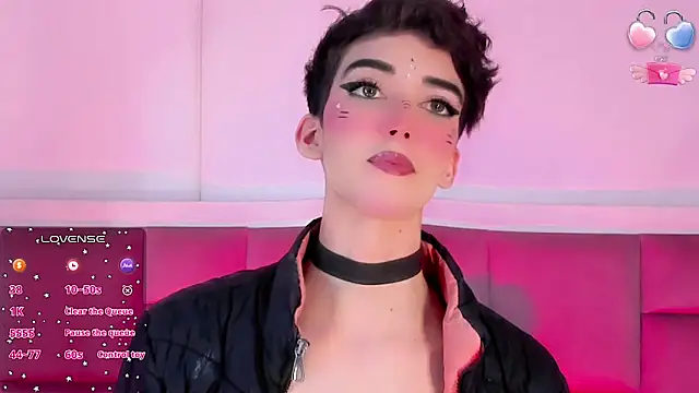 Snapshot of Baby_FenixTS chatting on 11/02/25, 09:47 Baby FenixTS online show from 11/02/25, 09:47