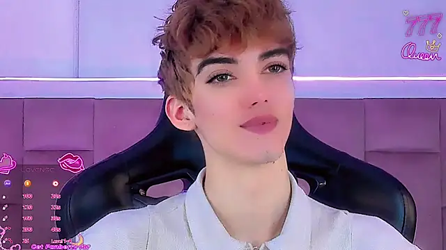 Baby FenixTS online show from 03/19/26, 08:14