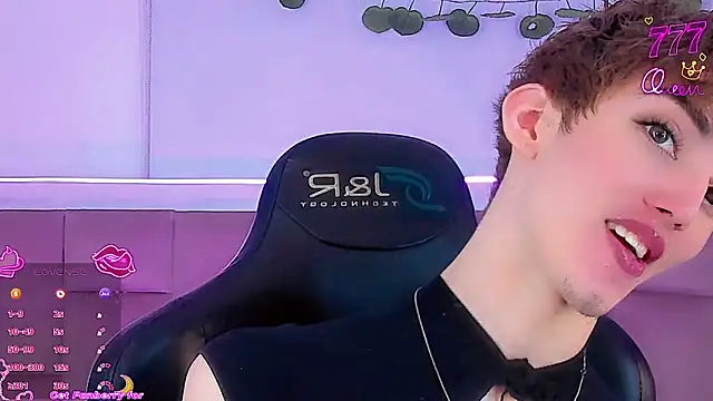 Baby FenixTS online show from 03/11/26, 06:40