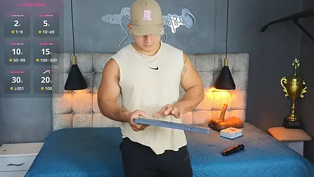 Horny nick18 online show from 12/19/25, 10:39