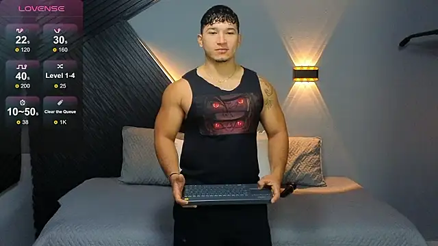 Horny nick18 online show from 02/17/26, 12:02