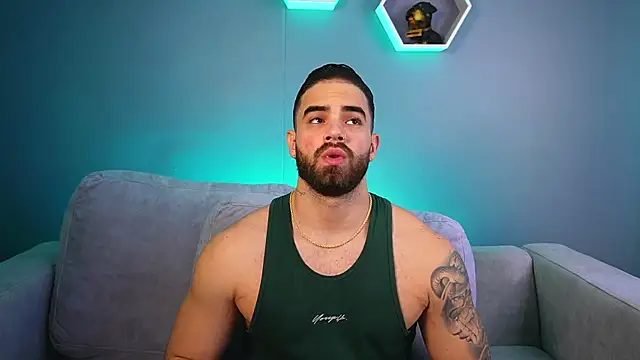 Paul Phoenix online show from 01/06/26, 06:23