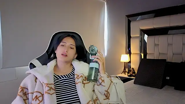 Snapshot of Adhara7 chatting on 02/03/26, 08:14 Adhara7 online show from 02/03/26, 08:14