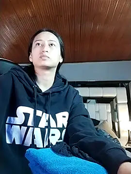 Snapshot of Adhara7 chatting on 01/13/26, 08:02 Adhara7 online show from 01/13/26, 08:02