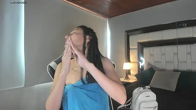 Adhara7 online show from 10/01/25, 07:40