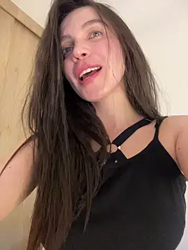 karinasantos  online show from 03/09/26, 09:07