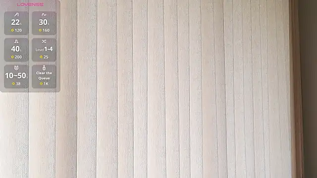 karinasantos  online show from 09/16/25, 01:45