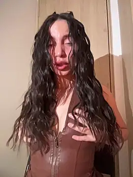 karinasantos  online show from 03/30/26, 11:28