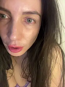 karinasantos  online show from 03/15/26, 11:23