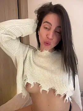 karinasantos  online show from 03/13/26, 02:11