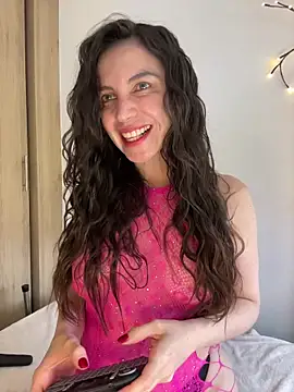 Snapshot of karinasantos_ chatting on 12/21/25, 02:52 karinasantos online show from 12/21/25, 02:52