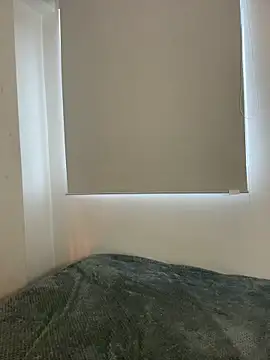 karinasantos  online show from 04/29/26, 10:49