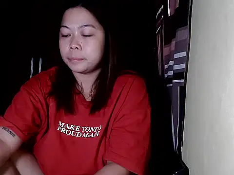 Snapshot of mimi15 chatting on 02/19/26, 07:38 mimi15 online show from 02/19/26, 07:38