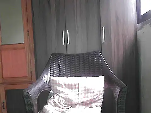 mimi15 online show from 12/01/25, 12:44