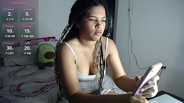 Snapshot of ms_ivanna chatting on 09/24/25, 11:21 ms ivanna online show from 09/24/25, 11:21