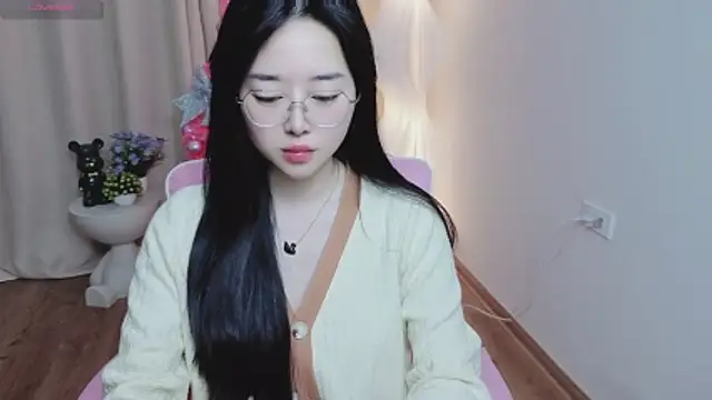 Miu-999 online show from 12/20/25, 02:25