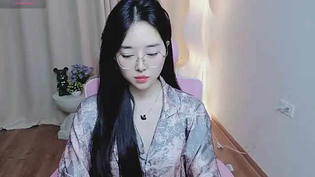 Miu-999 online show from 12/19/25, 02:19