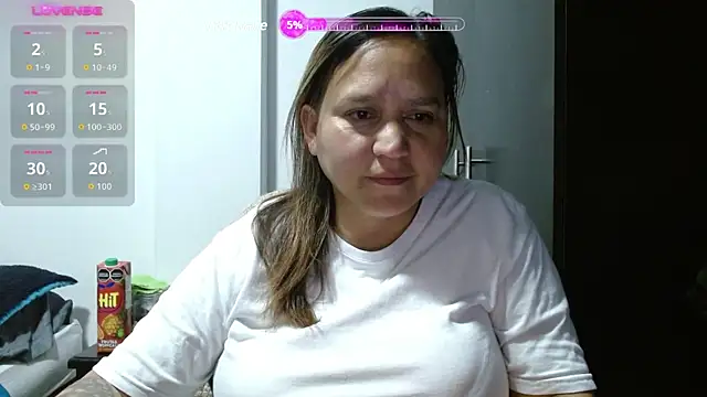 Snapshot of haashkyo chatting on 09/16/25, 04:13 haashkyo online show from 09/16/25, 04:13