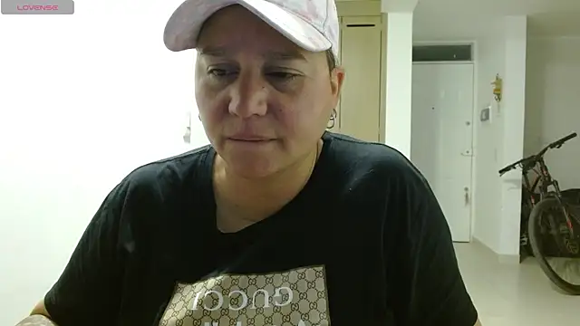 haashkyo online show from 05/14/26, 04:42