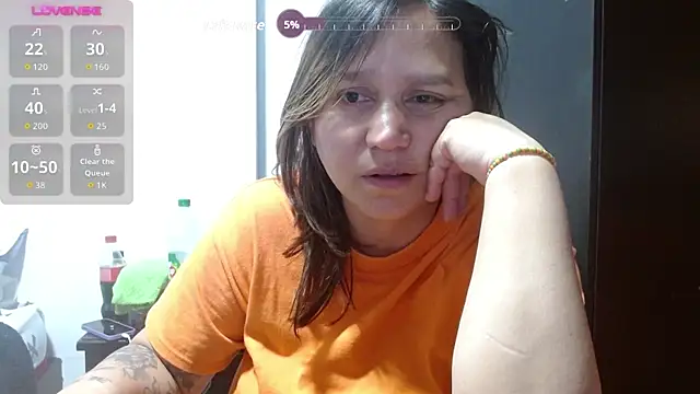 Snapshot of haashkyo chatting on 10/11/25, 05:52 haashkyo online show from 10/11/25, 05:52