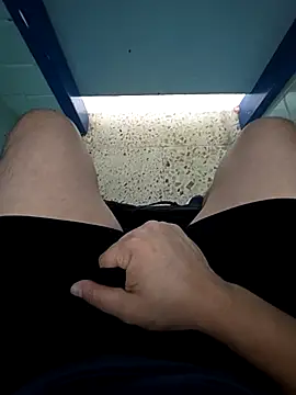 Renatox69 online show from 02/18/26, 03:04