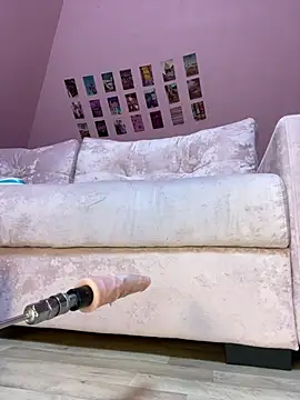 Rinamay  online show from 03/06/26, 09:21