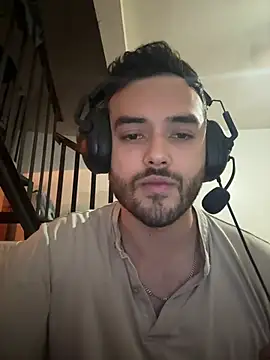 acmello83 online show from 04/10/26, 08:16