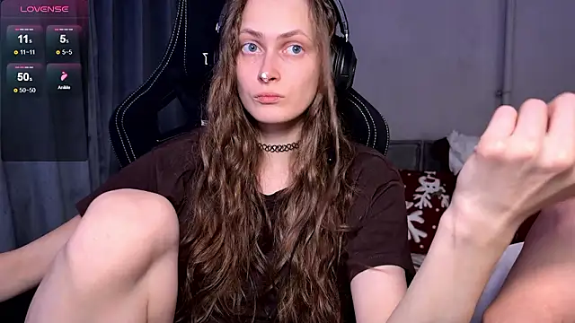 Snapshot of cutemilana_sexwife chatting on 02/08/26, 04:15 cutemilana sexwife online show from 02/08/26, 04:15