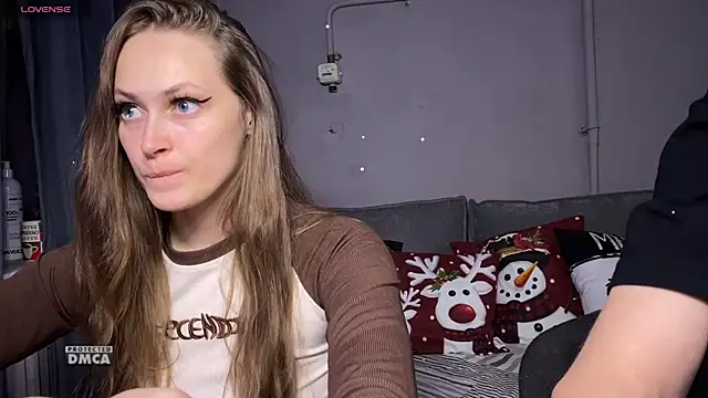 cutemilana sexwife online show from 12/22/25, 03:56