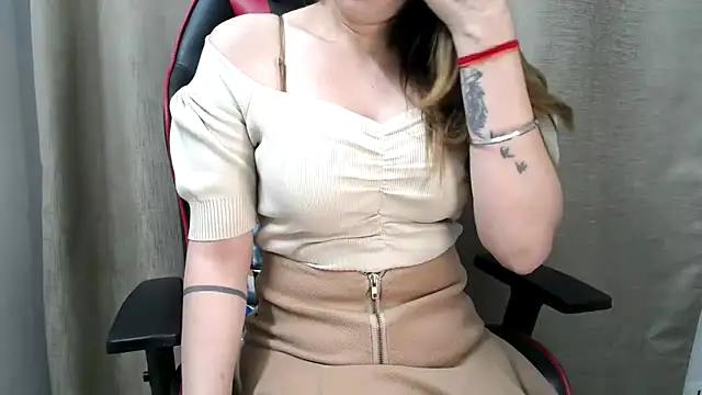 niya-cute online show from 03/19/26, 07:36