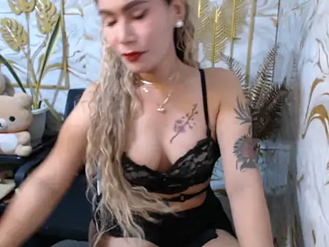 tshot izzy 88 online show from 12/14/25, 10:10