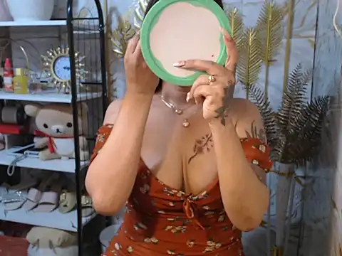 tshot izzy 88 online show from 03/10/26, 10:52