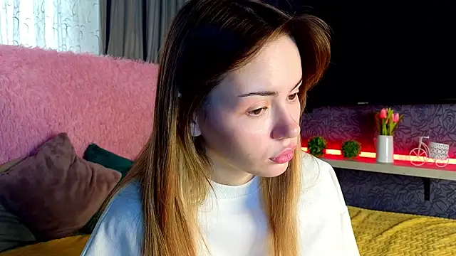 Snapshot of telari0l0ve chatting on 01/08/26, 08:31 telari0l0ve online show from 01/08/26, 08:31