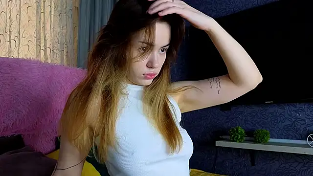 Snapshot of telari0l0ve chatting on 02/08/26, 09:18 telari0l0ve online show from 02/08/26, 09:18