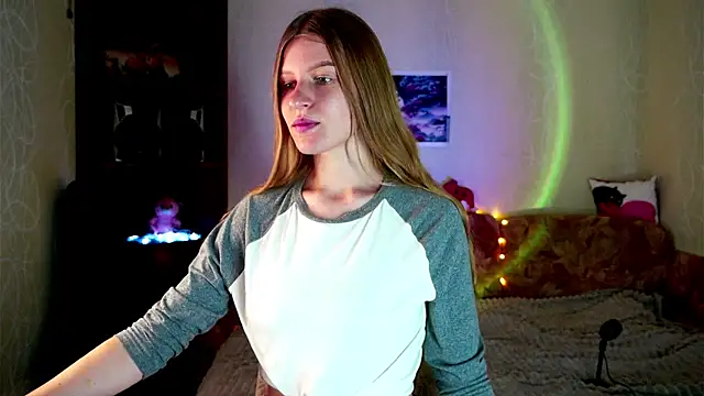 Luntryy online show from 11/18/25, 08:06