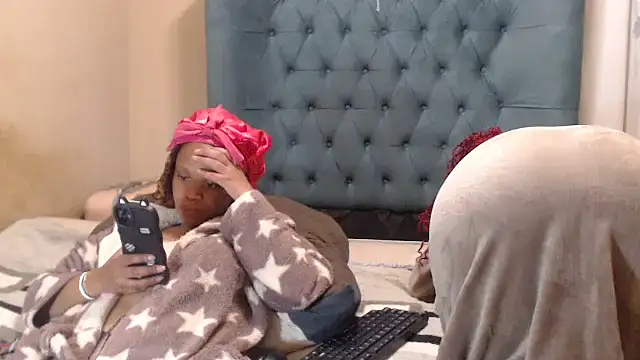 Snapshot of EbonyEssence chatting on 05/11/26, 05:32 EbonyEssence online show from 05/11/26, 05:32