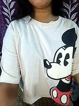 Ishani Baby online show from 10/19/25, 01:36