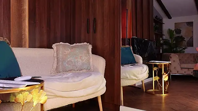 Snapshot of QueenMarX chatting on 01/31/26, 07:12 QueenMarX online show from 01/31/26, 07:12