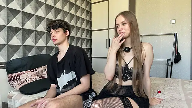 merycouple online show from 01/12/26, 05:03