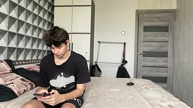 merycouple online show from 12/23/25, 05:18