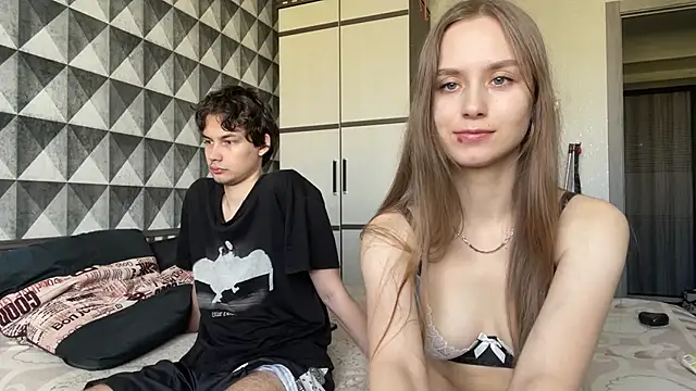 merycouple online show from 02/13/26, 03:28